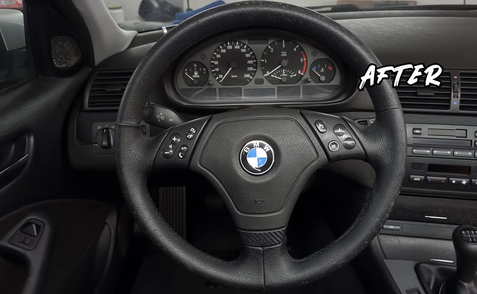 Volant en cuir nettoyé, nourri et ravivé après detailing - BMW E46